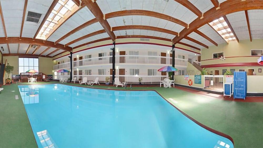 Quality Inn Trinidad Exterior photo