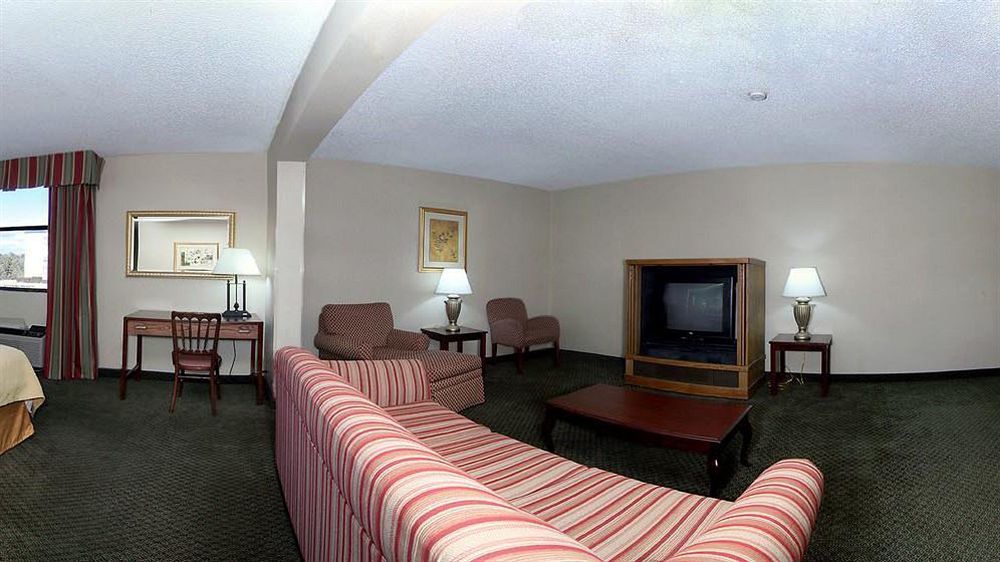 Quality Inn Trinidad Exterior photo